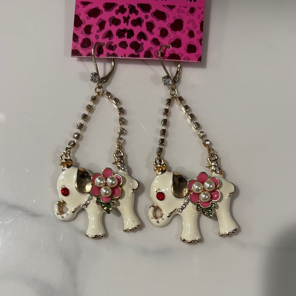 Charming Elephant Earrings with Floral and Pearl Details